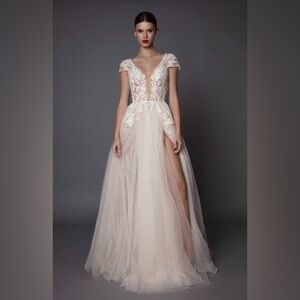 Muse By Berta Antonia Wedding Dress Size 8